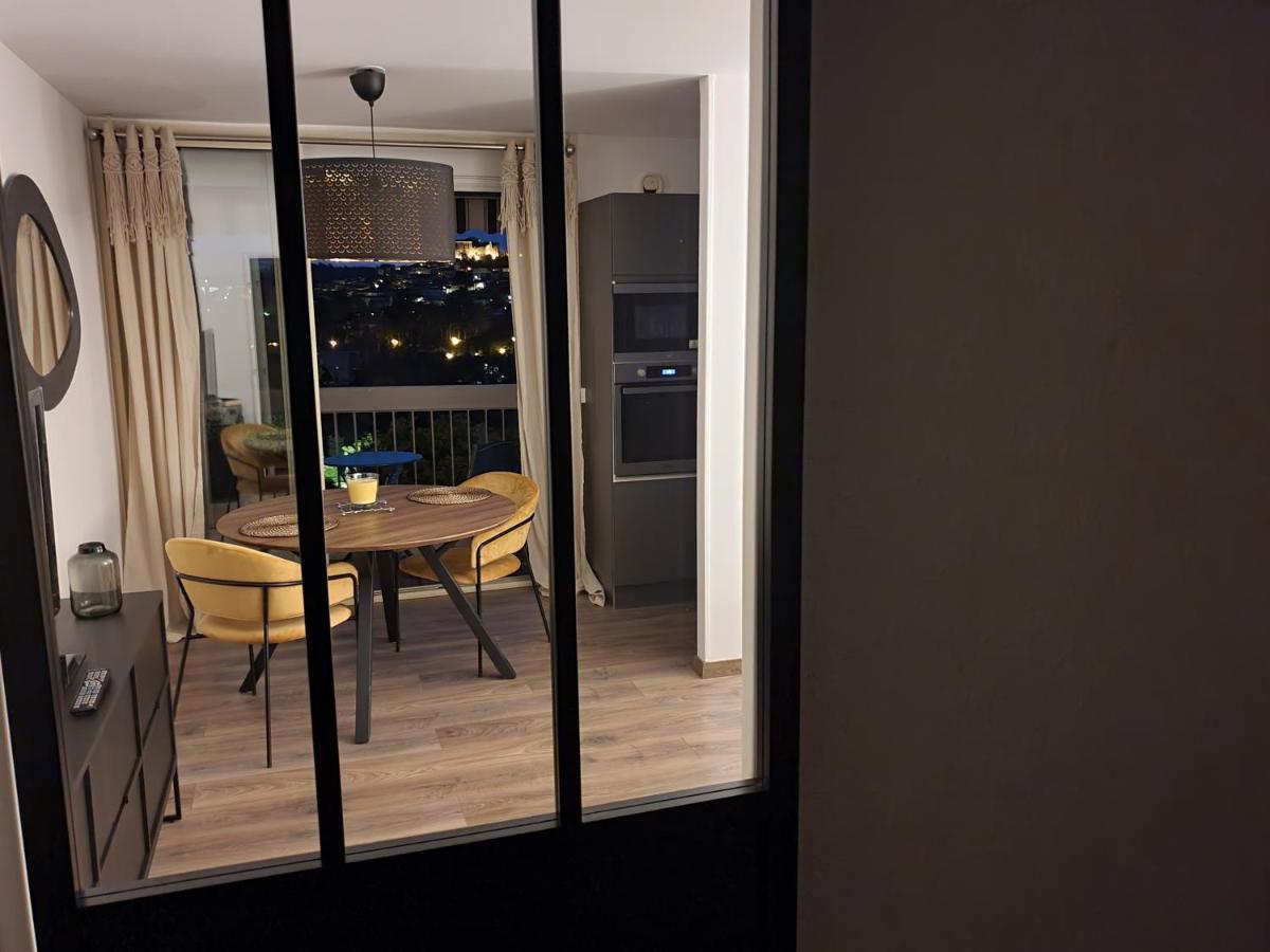 La Loge Du Chateau ! "Climatise" Gréoux-les-Bains Zewnętrze zdjęcie